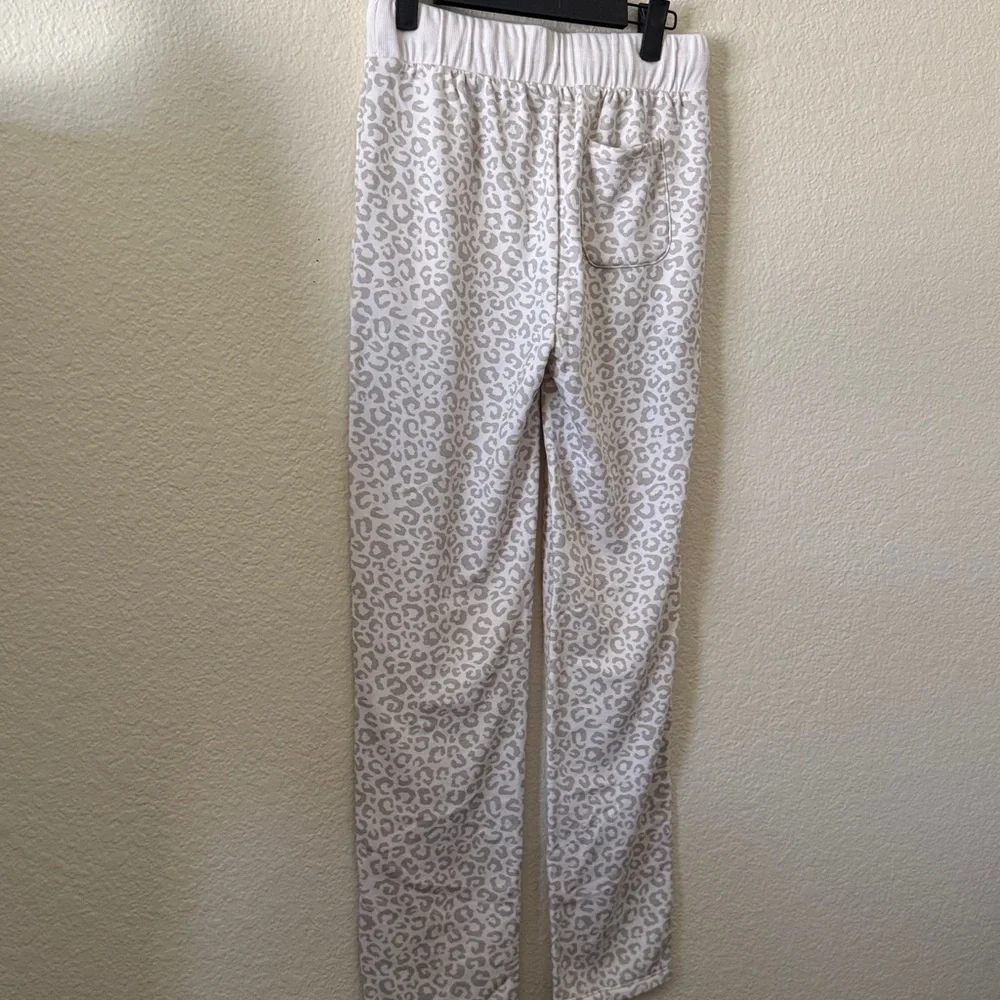 We Wander Cheetah Print Lounge Pant- Joggers - Size XS NWT - Picture 8 of 9